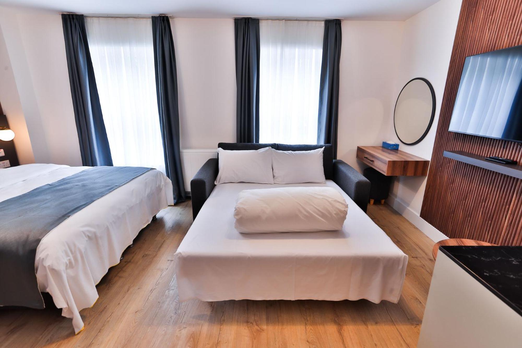 Finsbury Rose Hotel